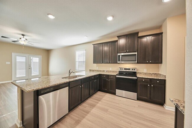 Foto del edificio - 21018 Sunshine Meadow Dr