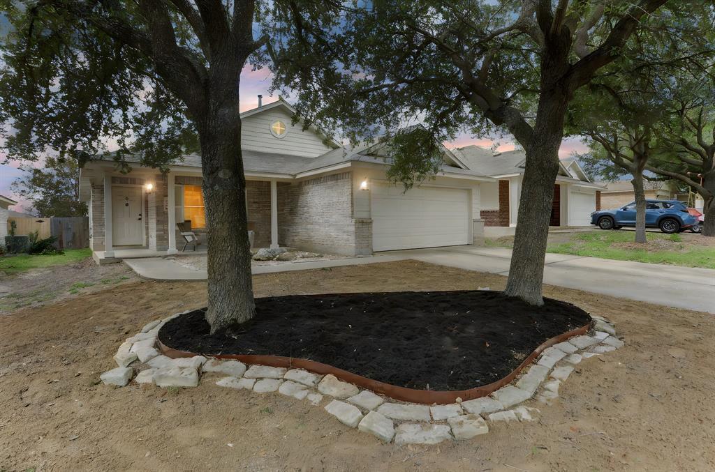 Foto principal - 200 Grant Ct