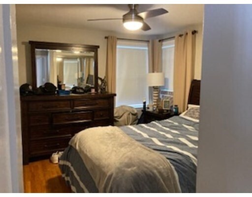 Foto del edificio - 42 Little Nahant Rd