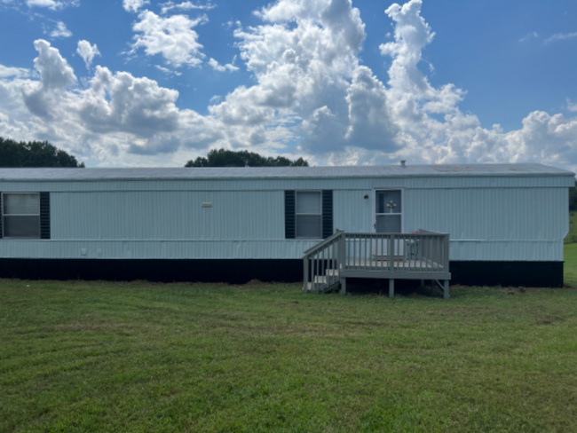 Building Photo - 3915 Wilkesboro Hwy