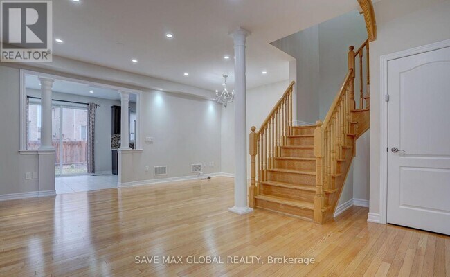 Building Photo - 62 Ebury Dr