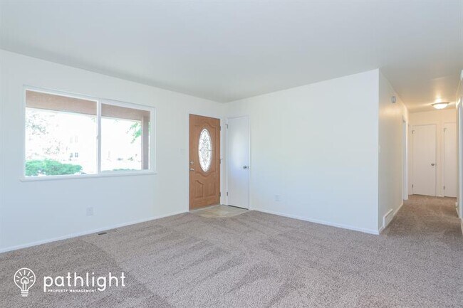 Foto del edificio - 2603 Carlsbad Dr, Colorado Springs, CO, 80910