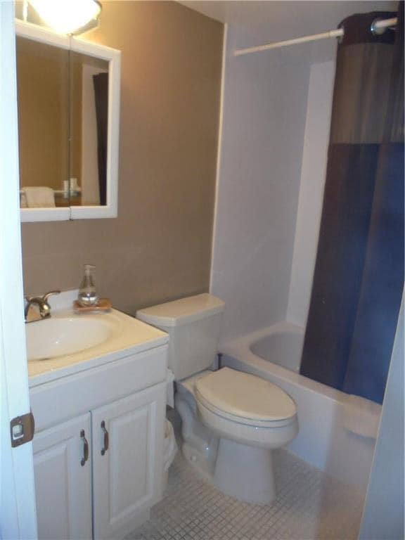 Building Photo - 1391 S Ocean Blvd