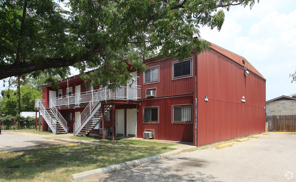 Primary Photo - Monsanto Apartments