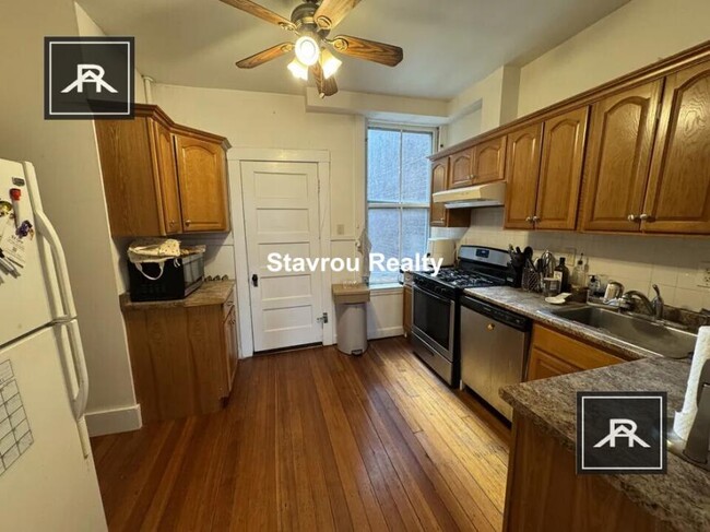 Foto del edificio - 3 bedroom in Brookline MA 02445