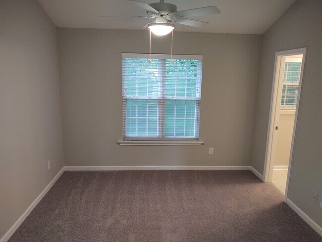 Foto del edificio - 2459 Bay Harbor Dr