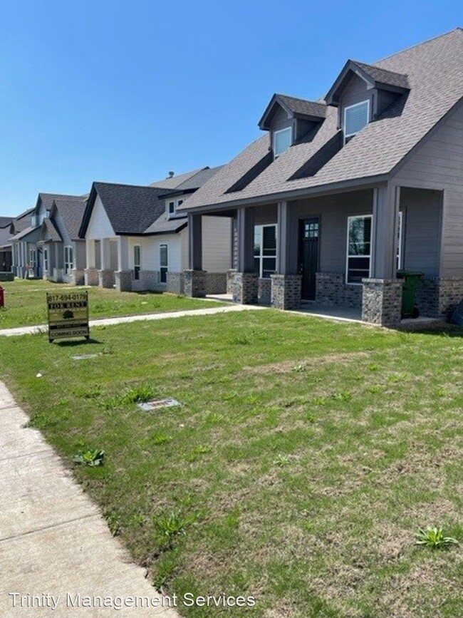 Building Photo - 3 br, 2.5 bath House - 625 The Cottages