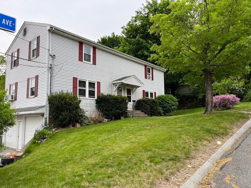 Foto principal - 17 Mountain Ave