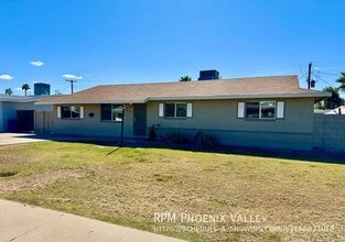 Building Photo - 321 E Malibu Dr