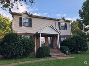 Building Photo - 473 Ellenwood Dr