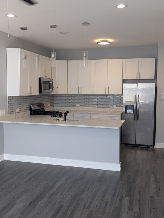 Foto del edificio - 3925 S Indiana Ave