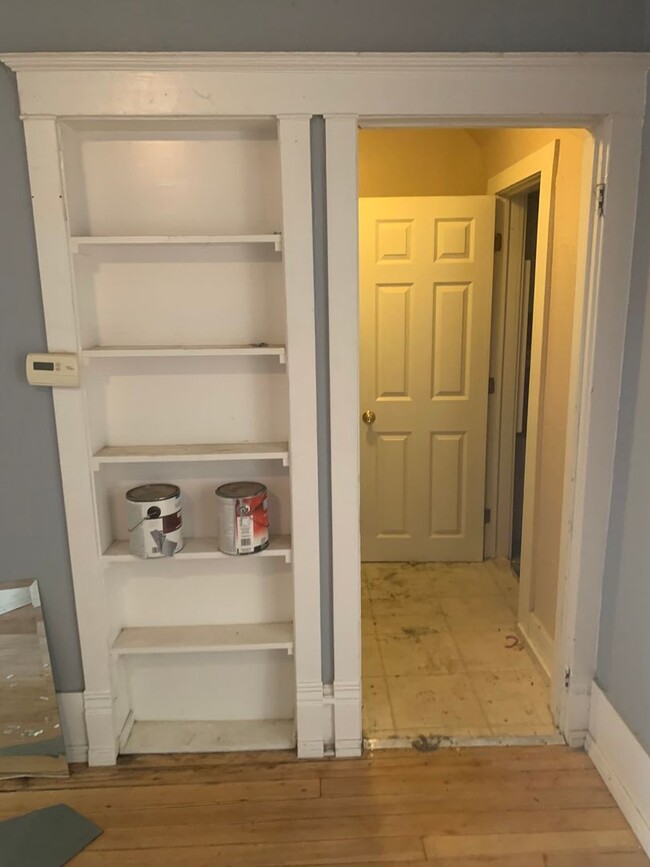 Building Photo - Ground floor, two bedroom apartment