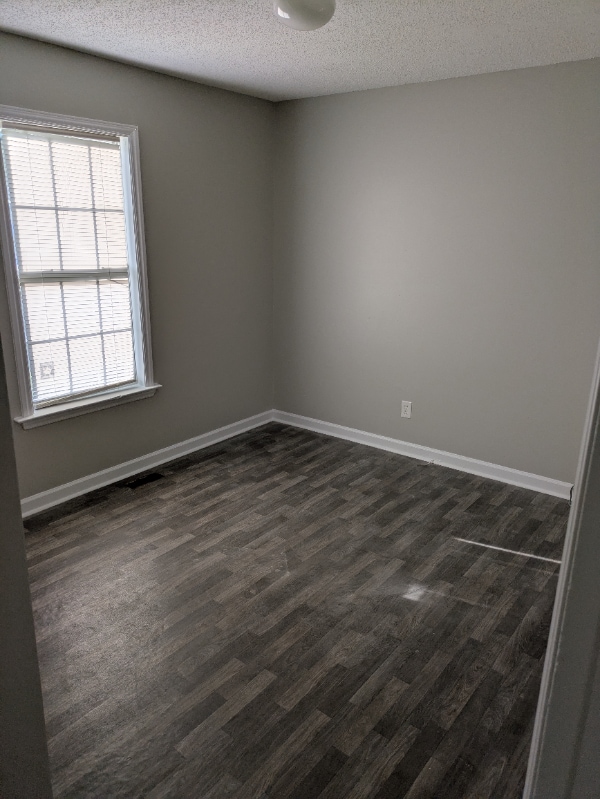 Foto del edificio - 2709 Ralph Johns St