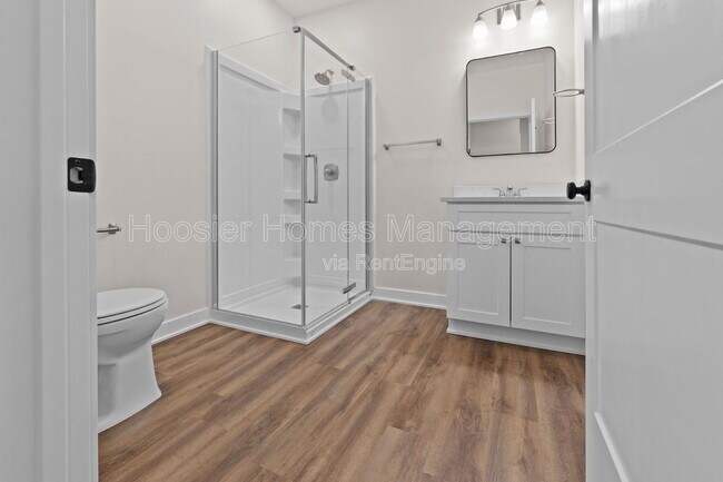 Building Photo - 4448 Evanston Ave