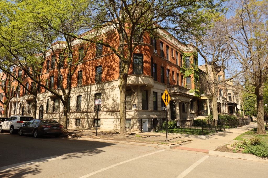Primary Photo - 2905 N Mildred Ave