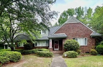Building Photo - 719 Baldwin Dr