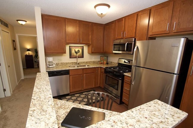 Building Photo - 1815 Trailway Dr