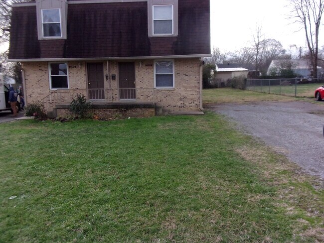 Building Photo - 314 McClain Ave