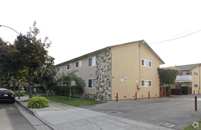 Foto del edificio - Hamilton Plaza Apartments