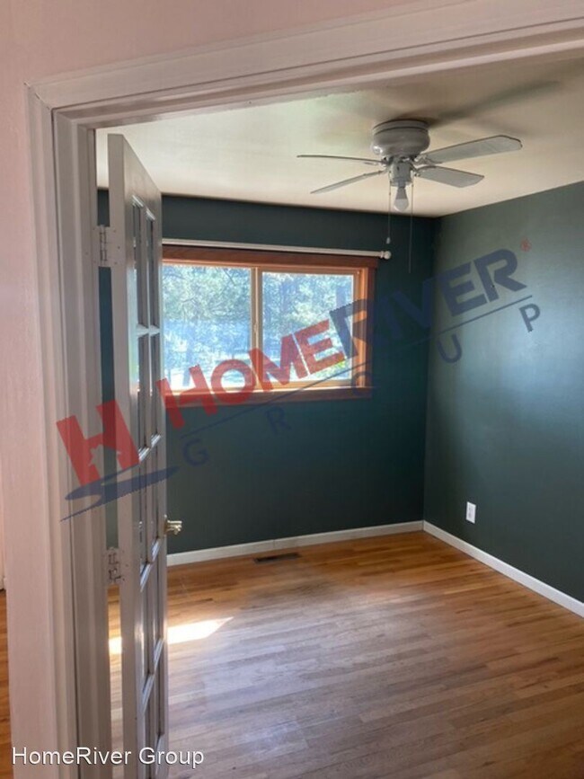Building Photo - 4 br, 2.5 bath House - 7965 Cyprus Rd