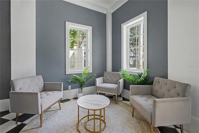 Foto del edificio - 1042 WATERSIDE Dr