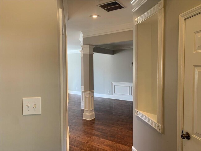 Building Photo - 3933 Abernathy Farm Way NW
