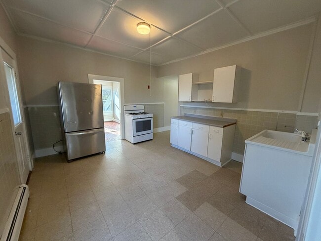 Foto del edificio - 21-23-23 Lyman St