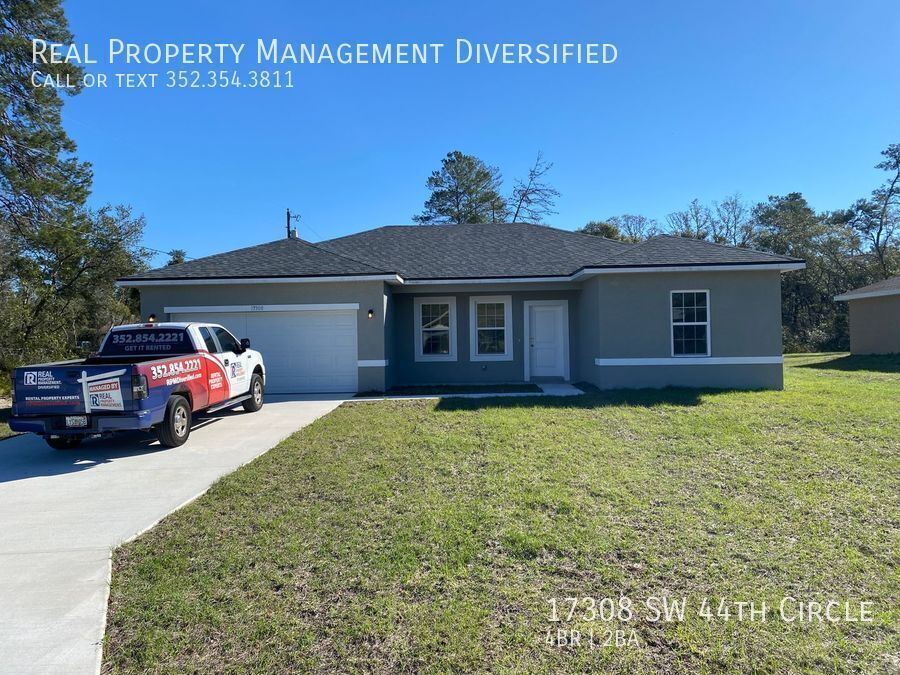 Primary Photo - Desirable SW Ocala Neighborhood 4/2/2 **Fr...