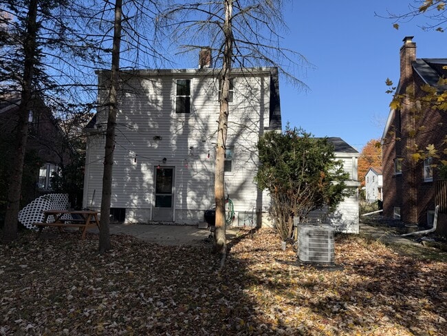 Foto del edificio - 35 Wildwood Dr