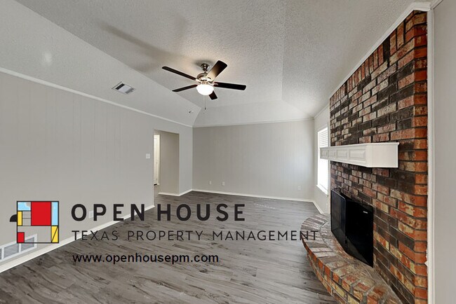Building Photo - 6452 Green Ridge Dr, Watauga