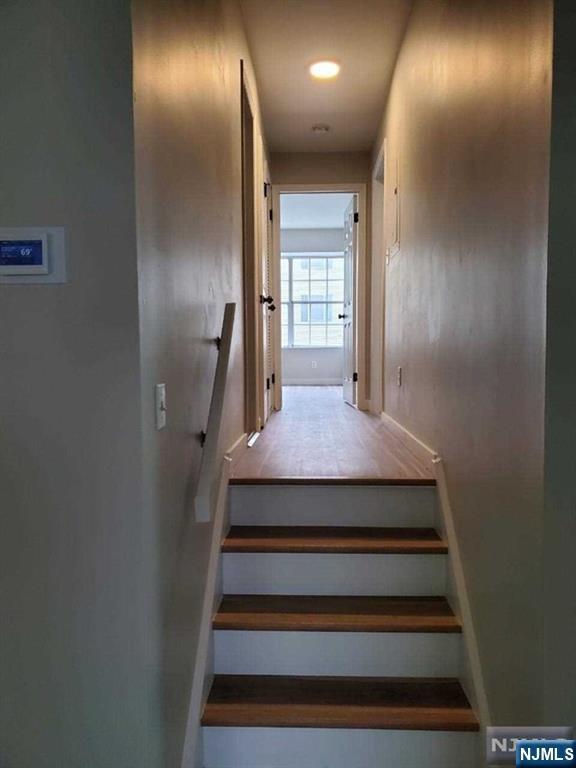 Foto del edificio - 523 Windsor Dr