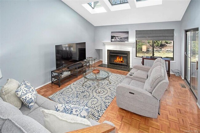 Foto del edificio - 129 Bayberry Cl