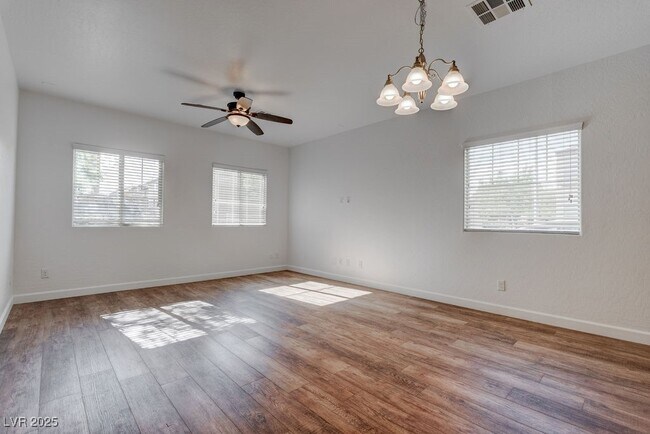 Building Photo - 7733 Lively Loom Ct