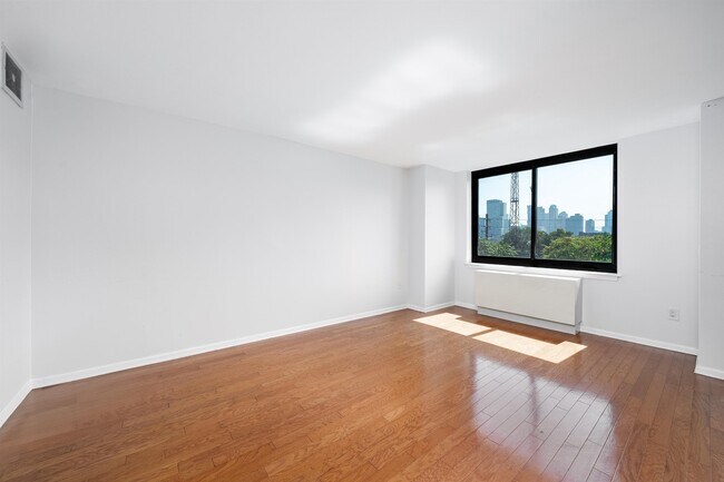 Foto del edificio - 700 Grove St