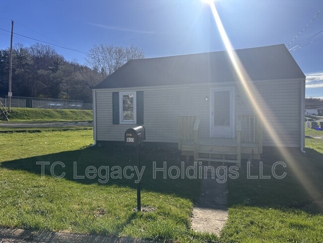 Foto del edificio - 1833 N 16th St