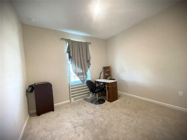 Foto del edificio - 160 Hilltop Bloom Lp