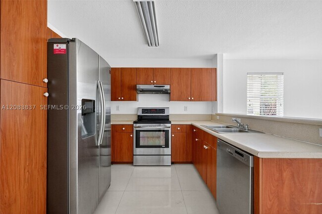Building Photo - 12989 SW 30th Ct