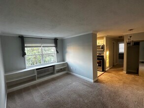 Building Photo - 2301 Farrington Ave