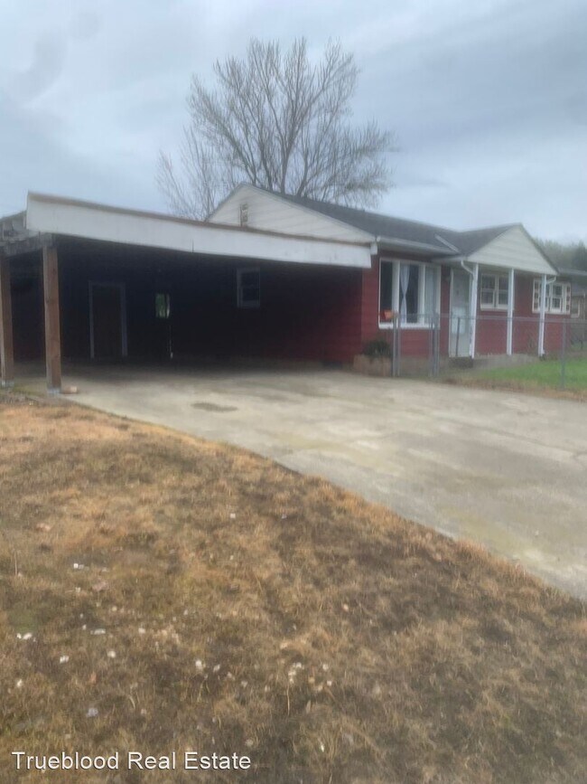 Foto del edificio - 3 br, 1 bath House - 934 4th Ave