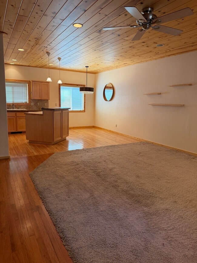 Foto del edificio - Long Term Lease in Tahoe Donner