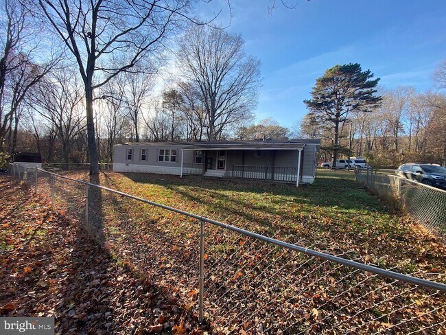 Foto del edificio - 311 Haymaker Rd