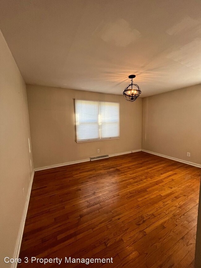 Building Photo - 3 br, 1 bath House - 1027 McGregor