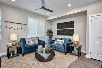 Creekline Townhomes photo'