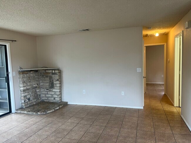 Sala de estar - 321 Eagles Nest Dr