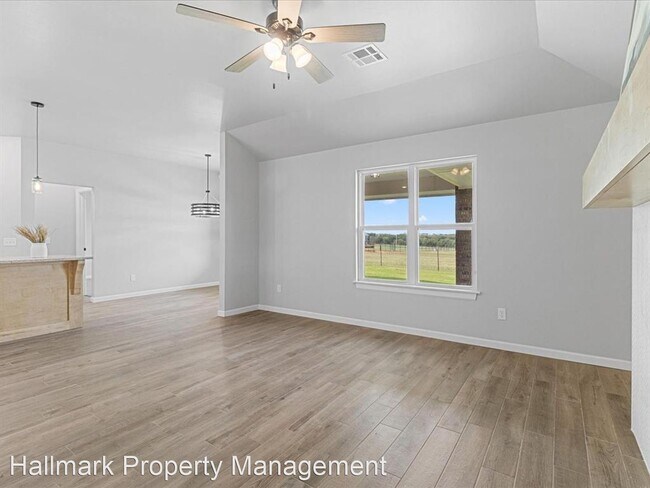 Foto del edificio - 3 br, 2 bath House - 609 Hackberry Ln.