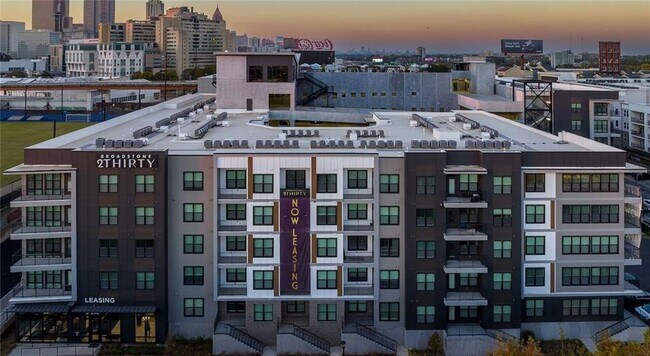 Foto del edificio - 230 M.L.K. Jr Dr SE