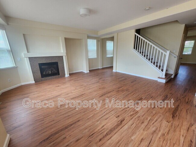 Building Photo - 11284 River Oaks Ln