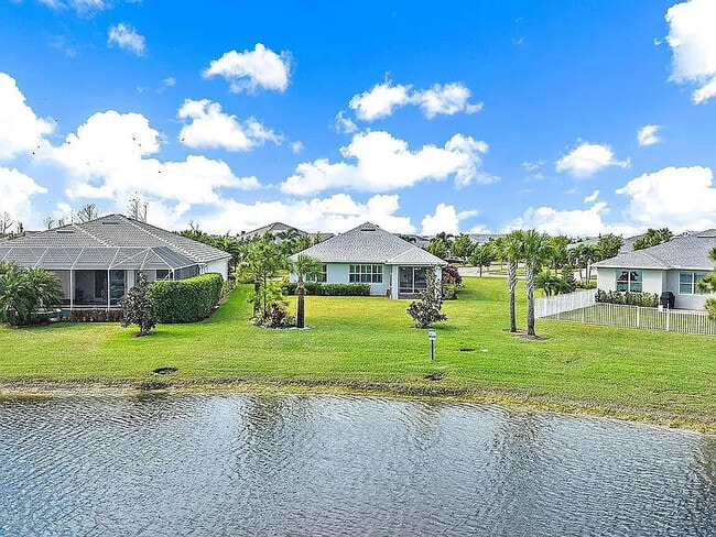 Foto del edificio - 12947 SW Aureolian Ln