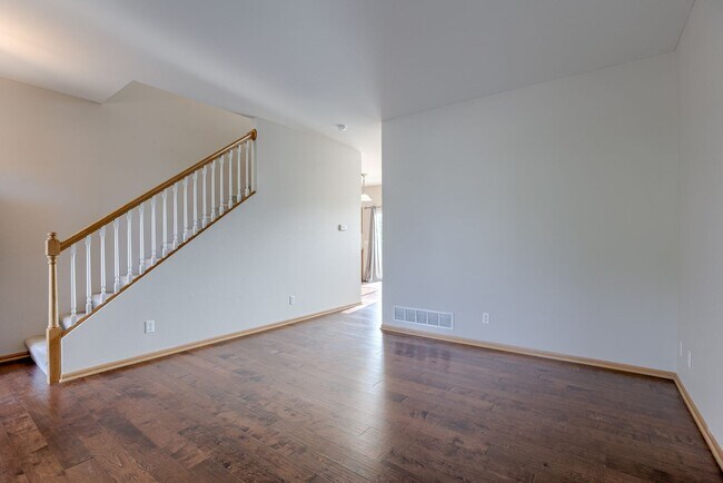 Foto del edificio - Must See 3 Bedroom Papillion Home!!