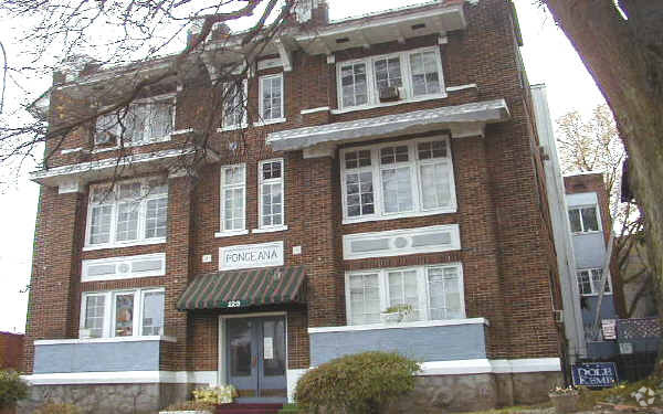 Foto del edificio - The Poinsettia